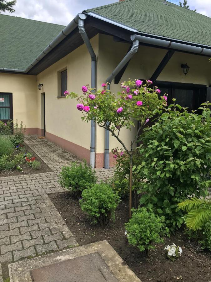 Motel Fuz Apartman Balatonfůzfő Exteriér fotografie